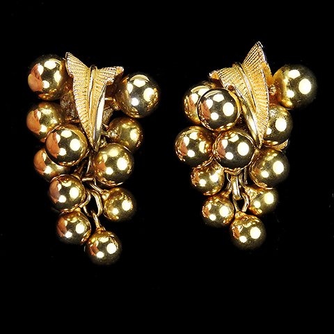 Boucher Gold Leaves and Pendant Golden Grapes Clip Earrings