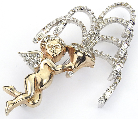 Reja Golden Cupid Holding a Pave and Baguettes Sparkling Fountain Pin