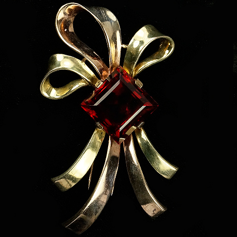 Trifari Sterling 'Alfred Philippe' Square Cut Ruby and Yellow and Rose Gold Bow Pin Clip