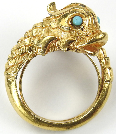 Trifari 'Something Wild' Turquoise Blue Eyed Goldfish Finger Ring