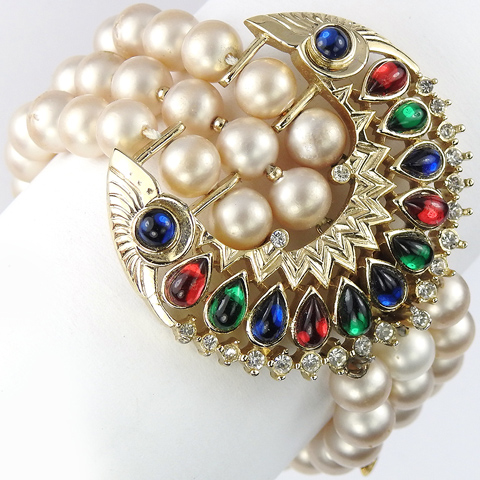 Trifari 'Alfred Philippe' Maharajah 1960 Jewels of India Gold Tricolour Teardrop Cabochons Triple Stranded Pearl Bracelet