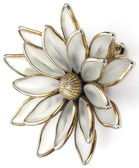 Trifari 'Alfred Philippe' 'Water Lily' Gold and Poured Glass Leaves ...