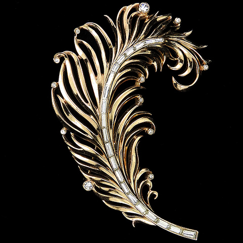 Trifari 'Alfred Philippe' Gold Diamante Spangles and Baguettes Curling Feather Leaf Plume Pin