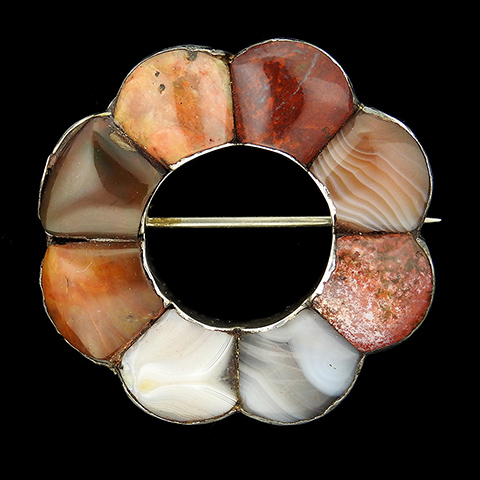 Victorian Scottish Agate Smaller Circlet Rosette Pin